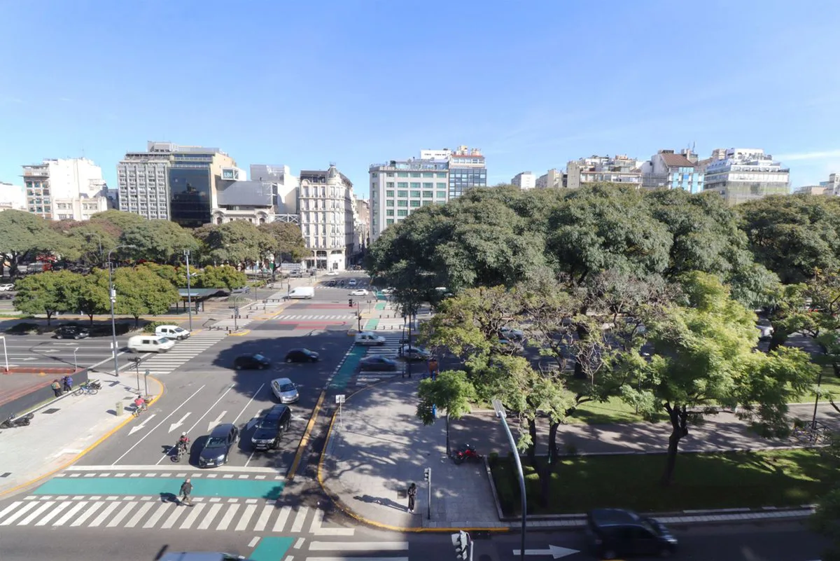Alquiler Oficina Comercial Piso Entero Microcentro foto 2