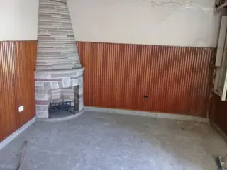 EXCELENTE PROPIEDAD EN LOTE PROPIO CON FONDO. foto 3