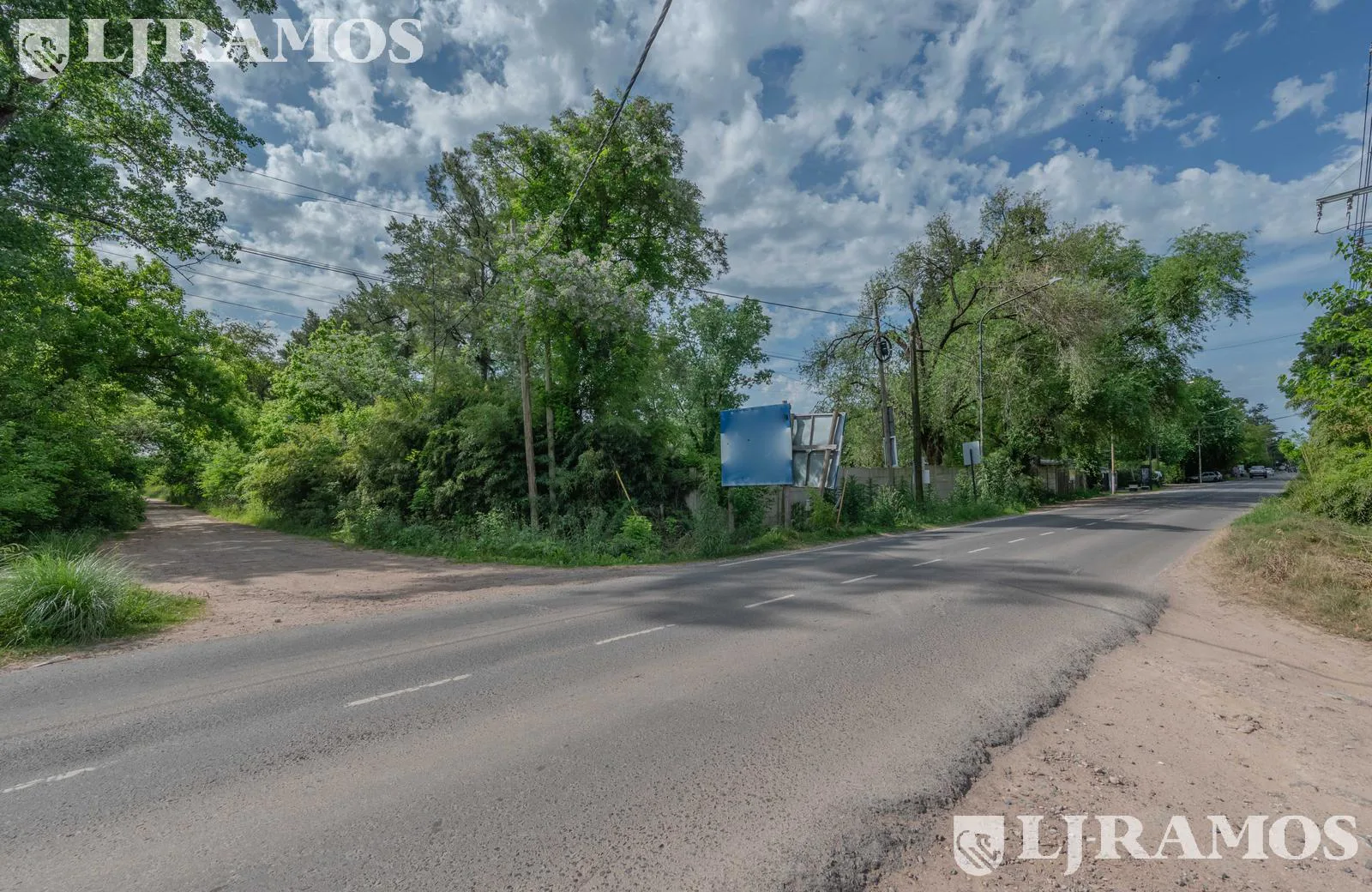 VENTA TERRENO -ESQUINA SOBRE SOR TERESA - CORREDOR COMERCIAL - ZONA PILARÁ - . foto 2