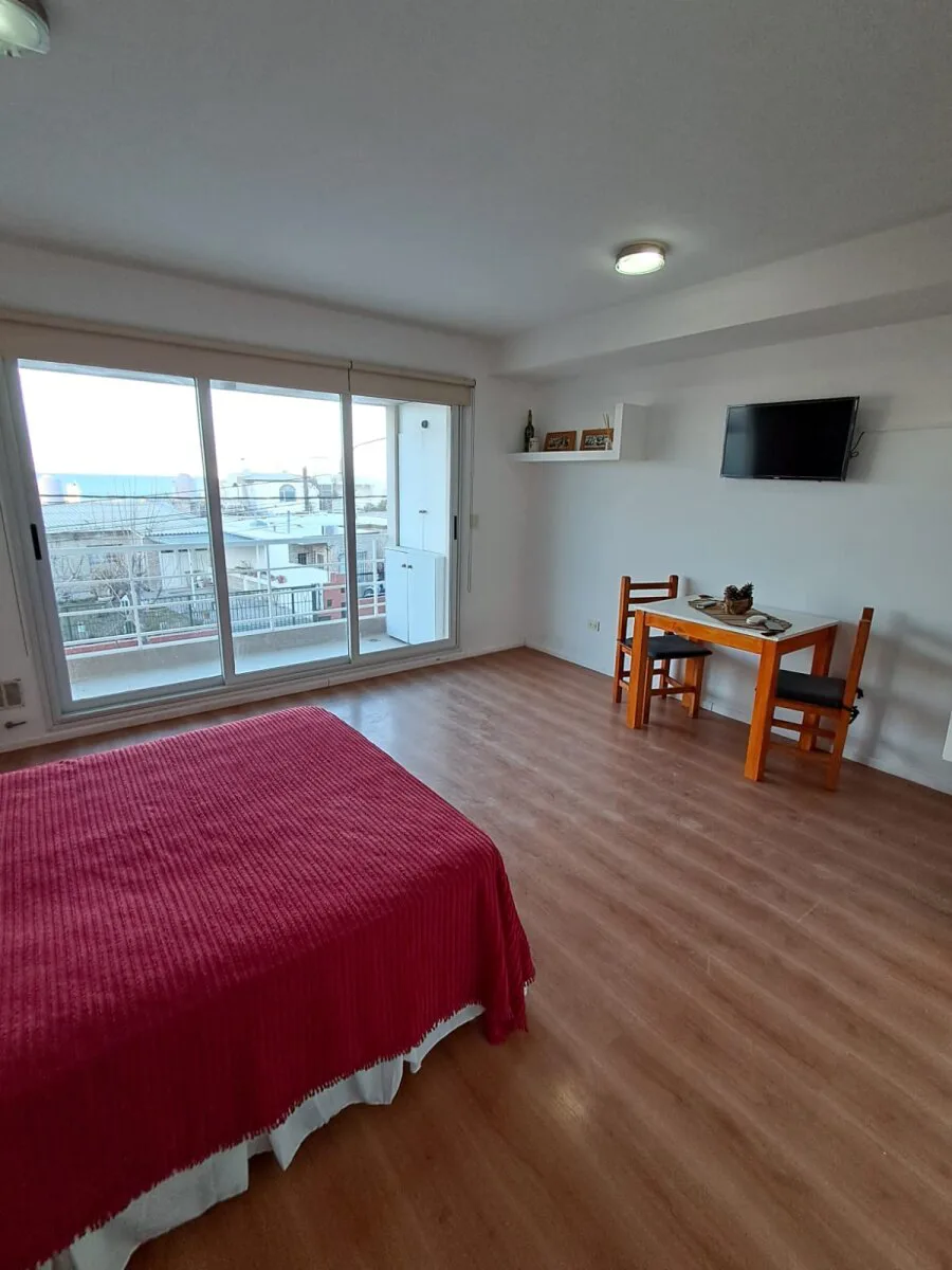 Depto Amoblado A 1 Cuadra Del Mar Con Piscina Y Quincho | Madryn foto 3