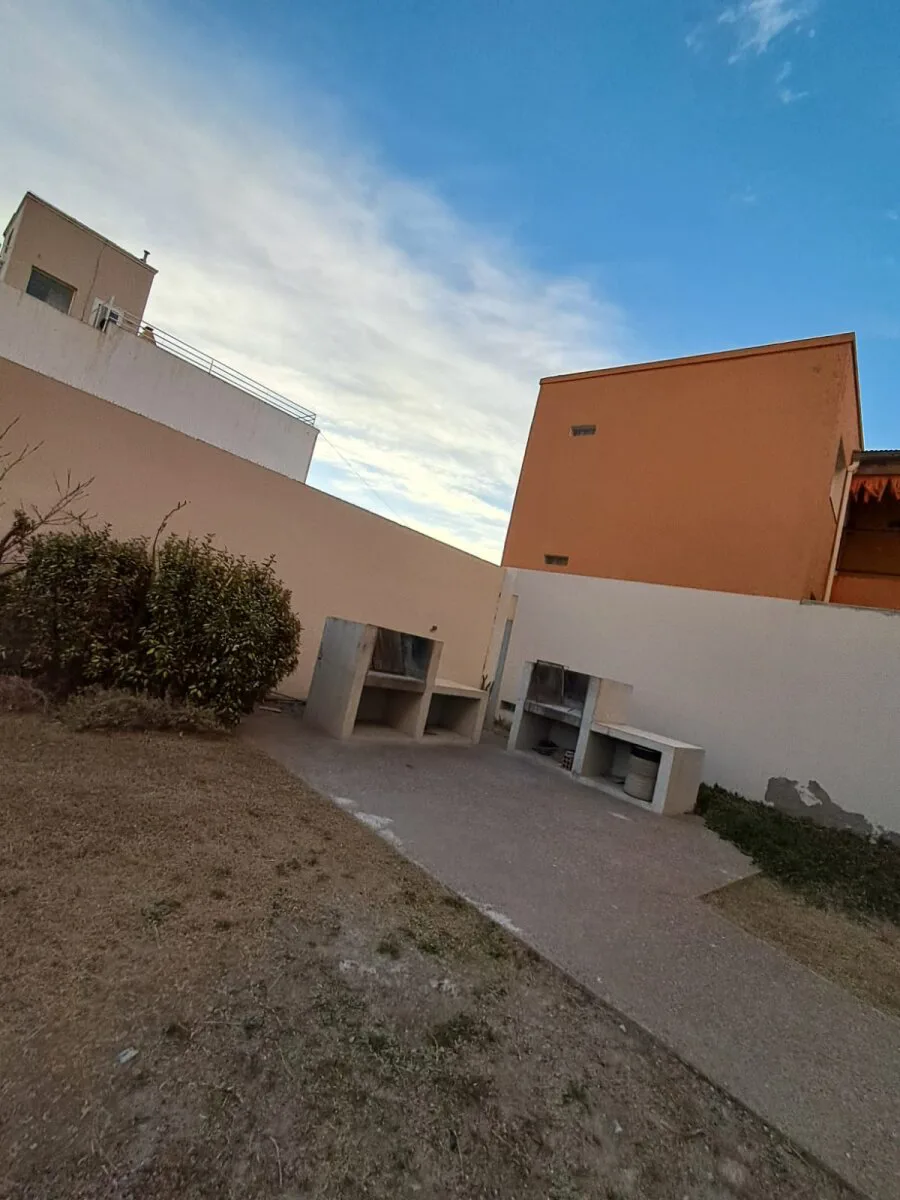 Depto Amoblado A 1 Cuadra Del Mar Con Piscina Y Quincho | Madryn foto 5