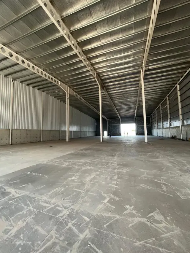 EXCELENTE GALPÓN A ESTRENAR DENTRO DE MICRO PARQUE INDUSTRIAL