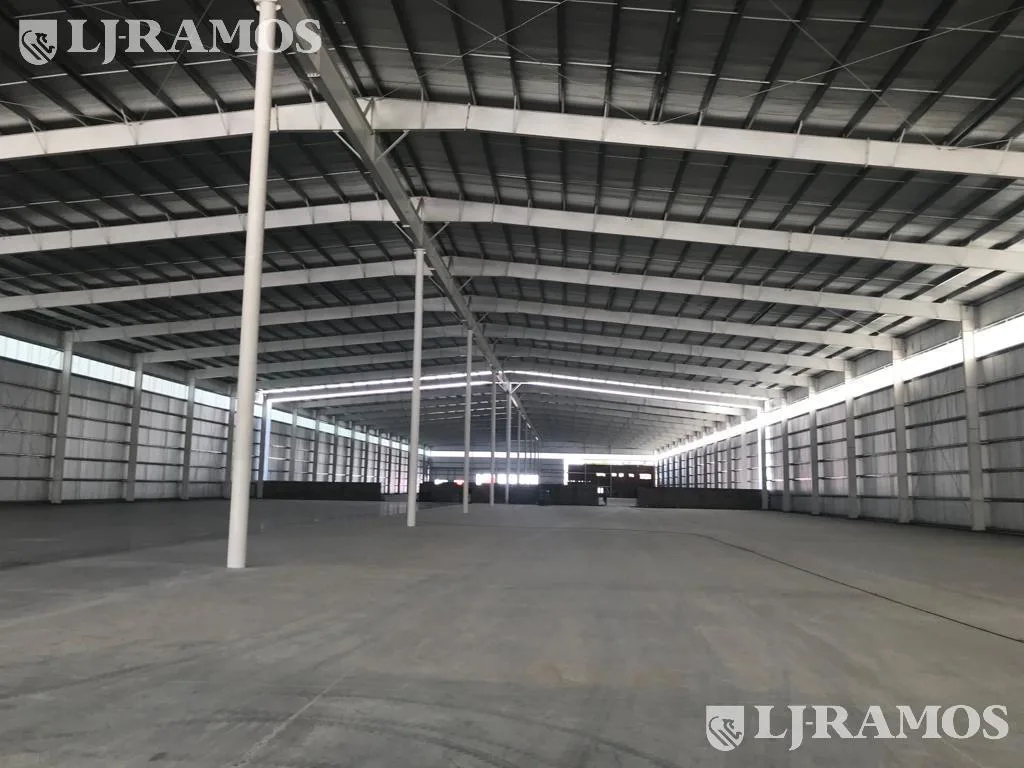 Depósito  en Alquiler y Venta en Escobar foto 2