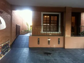 SE VENDE EXCELENTE PROPIEDAD DE TRES DORMITORIOS / ALTA GRACIA foto 3