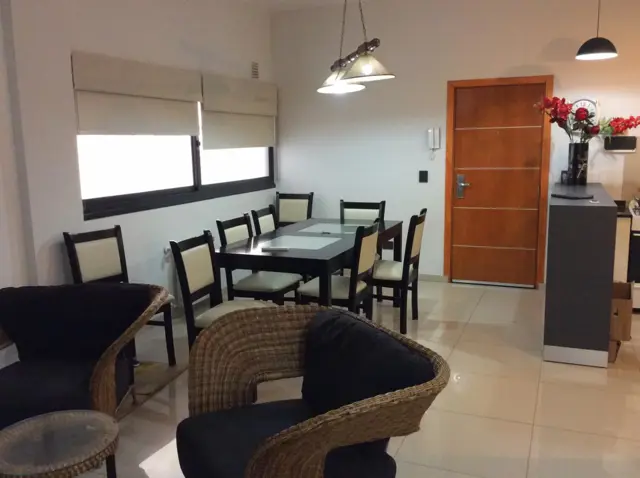 Depto en Alquiler Anual Completamete Amoblado de 2 Dormitorios
