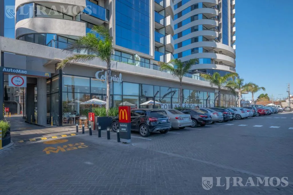 Departamento amoblado de 2 ambientes en alquiler en Brickell, Tigre foto 3