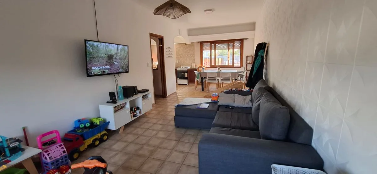 VENTA CASA MAS LOCAL MAS 3 DEPARTAMNTOS LOTE 450M2 foto 5
