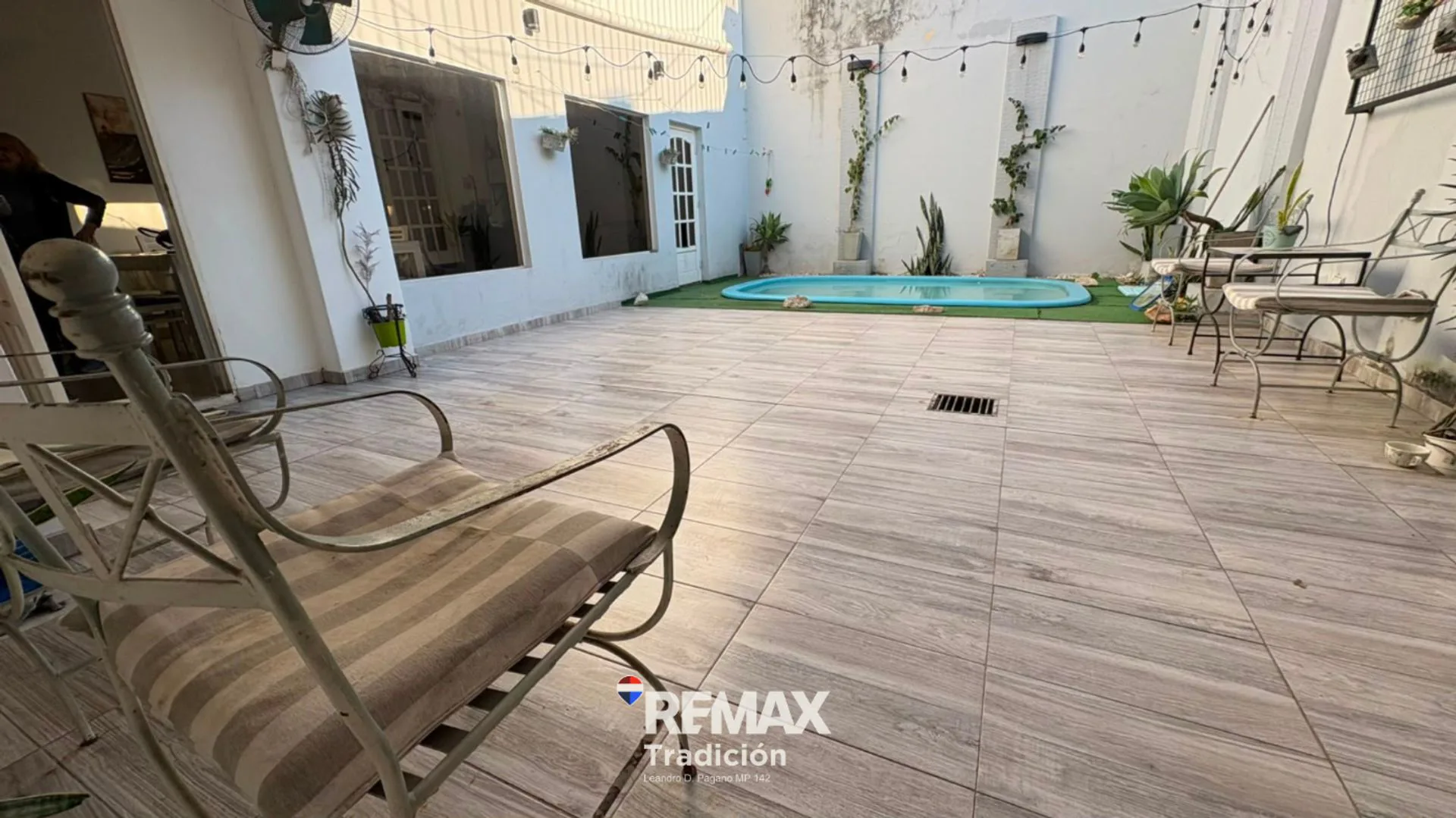 Casa tipo dúplex en excelente ubicación foto 3