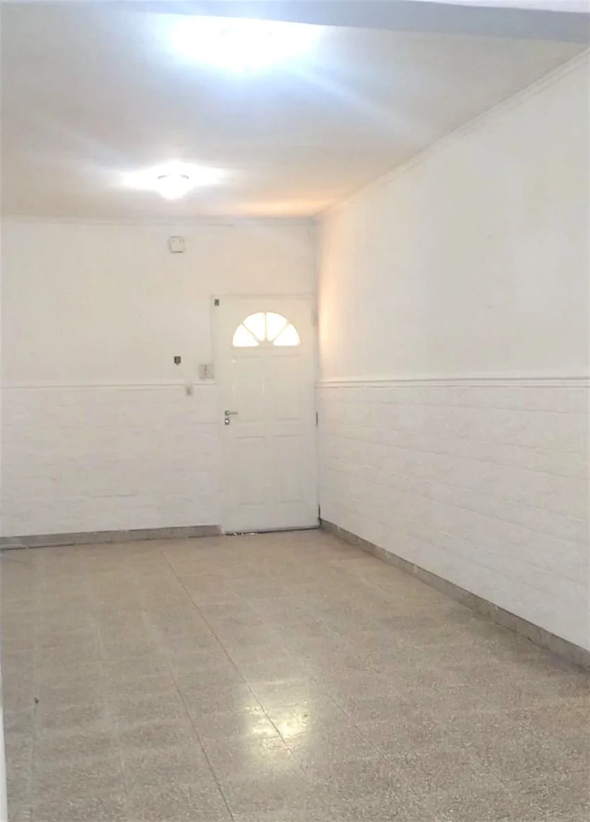 PH tipo Casa en Venta en Gral, Rodriguez foto 4
