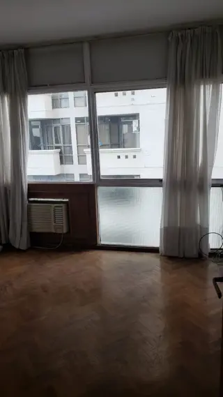 E VENTA OFICINA CENTRICA foto 2