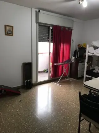 LINDO 2 AMBIENTES CONTRA FRENTE CON BALCON , MUY LUMINOSO VENTA CON RENTA HASTA OCTUBRE 2019 foto 2