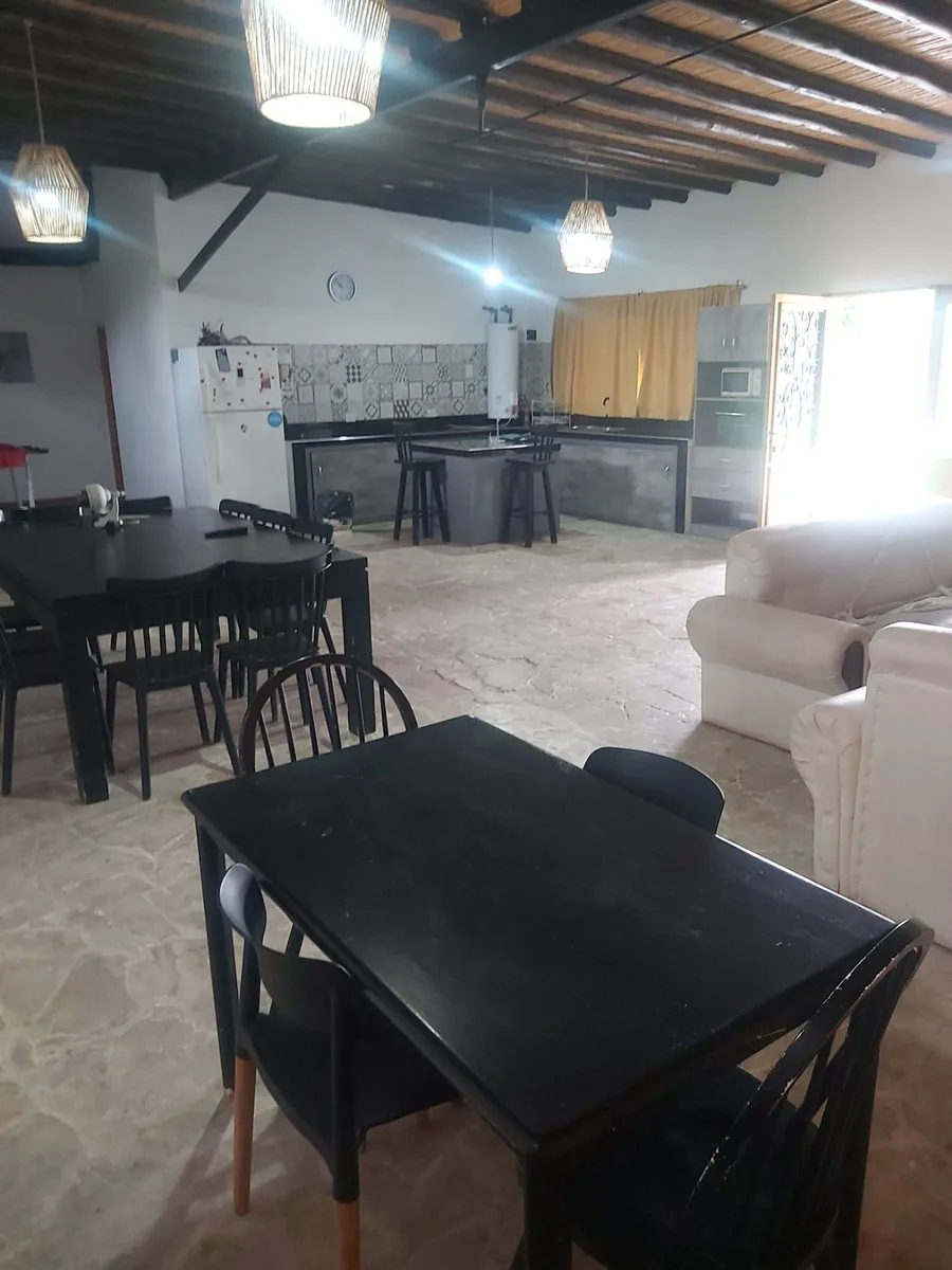 ALQUILER CABAÑA DE 2 HABITACIONES. ALBARDÓN foto 4