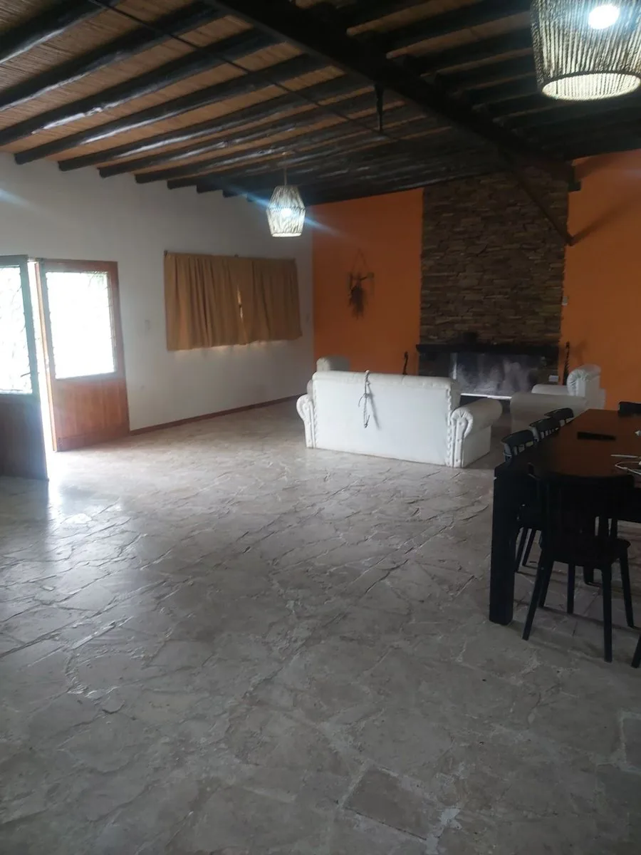 ALQUILER CABAÑA DE 2 HABITACIONES. ALBARDÓN foto 5