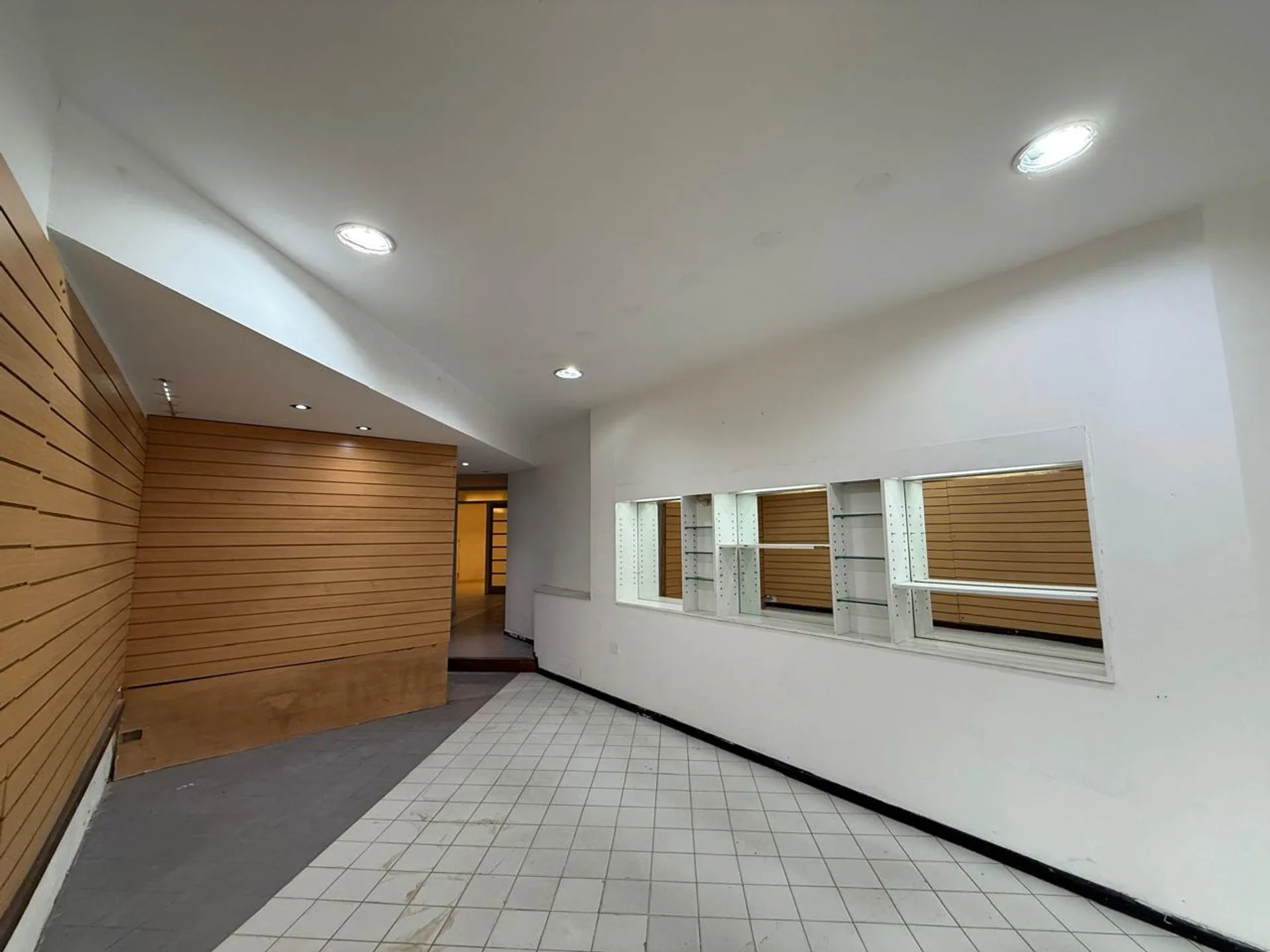 Venta Local Comercial Zona Centro foto 4