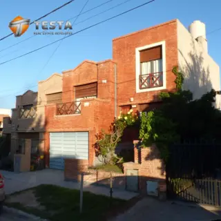 VIVIENDA  2 DORMITORIOS ZONA SUR TRELEW foto 1