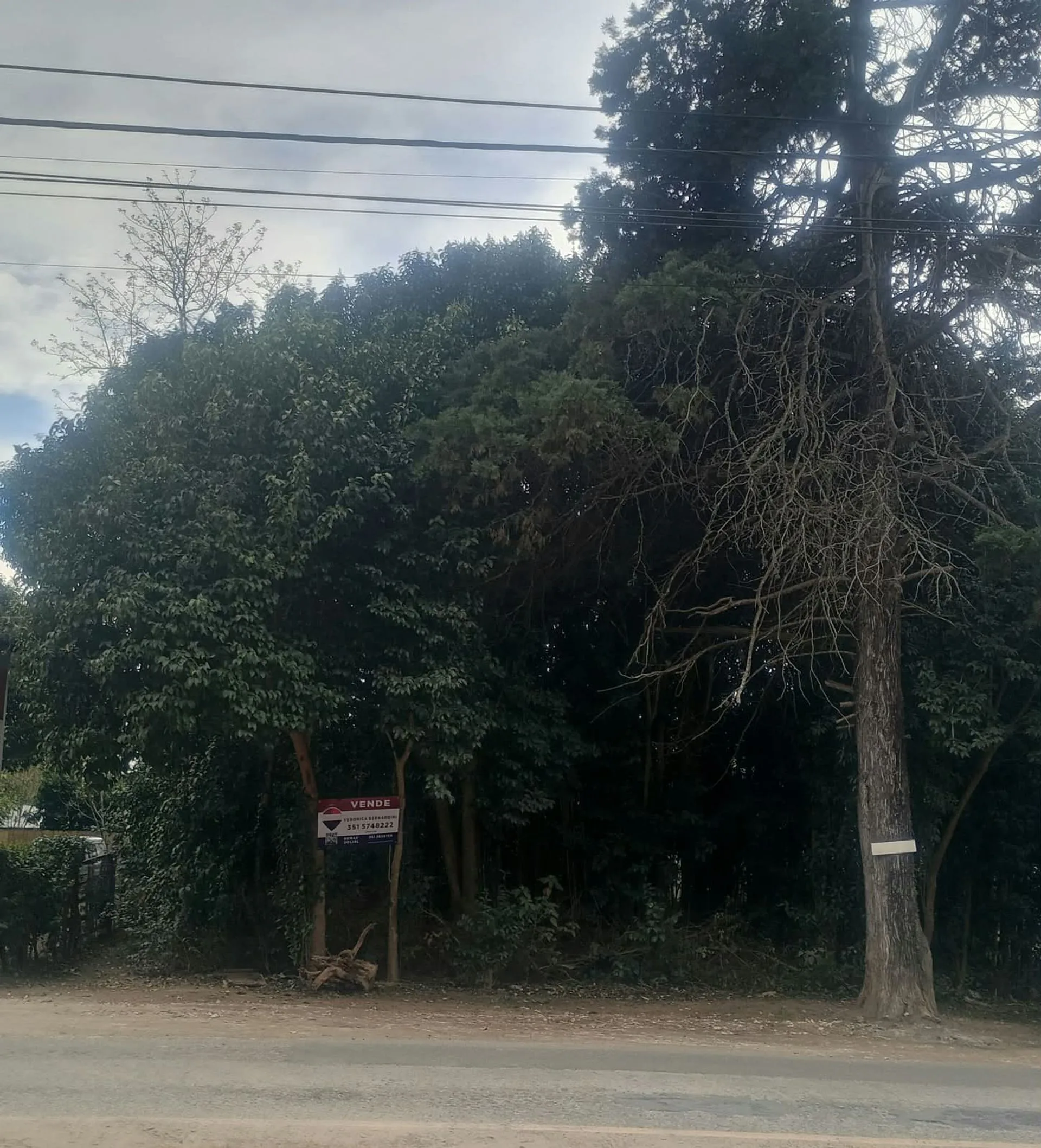 LOTE EN VILLA PQUE LOS REARTES EXCELENTE UBICACION foto 2