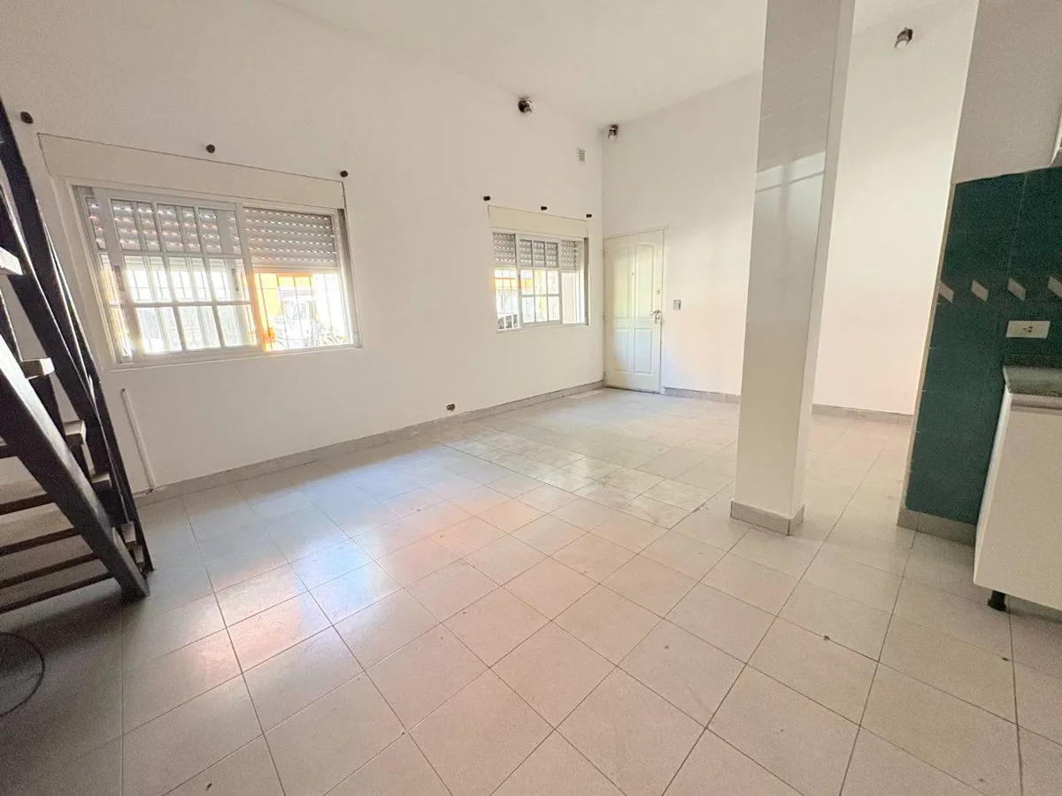 VENTA DUPLEX 2 AMBIENTES VILLA URQUIZA A.CREDITO foto 3