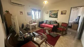 CASA /LOTE SOBRE AV EMILIO CASTRO , GALPON/DEPOSITO  EN PLANTA BAJA y PH 3 AMB EN PLANTA ALTA CON TERRAZA foto 2