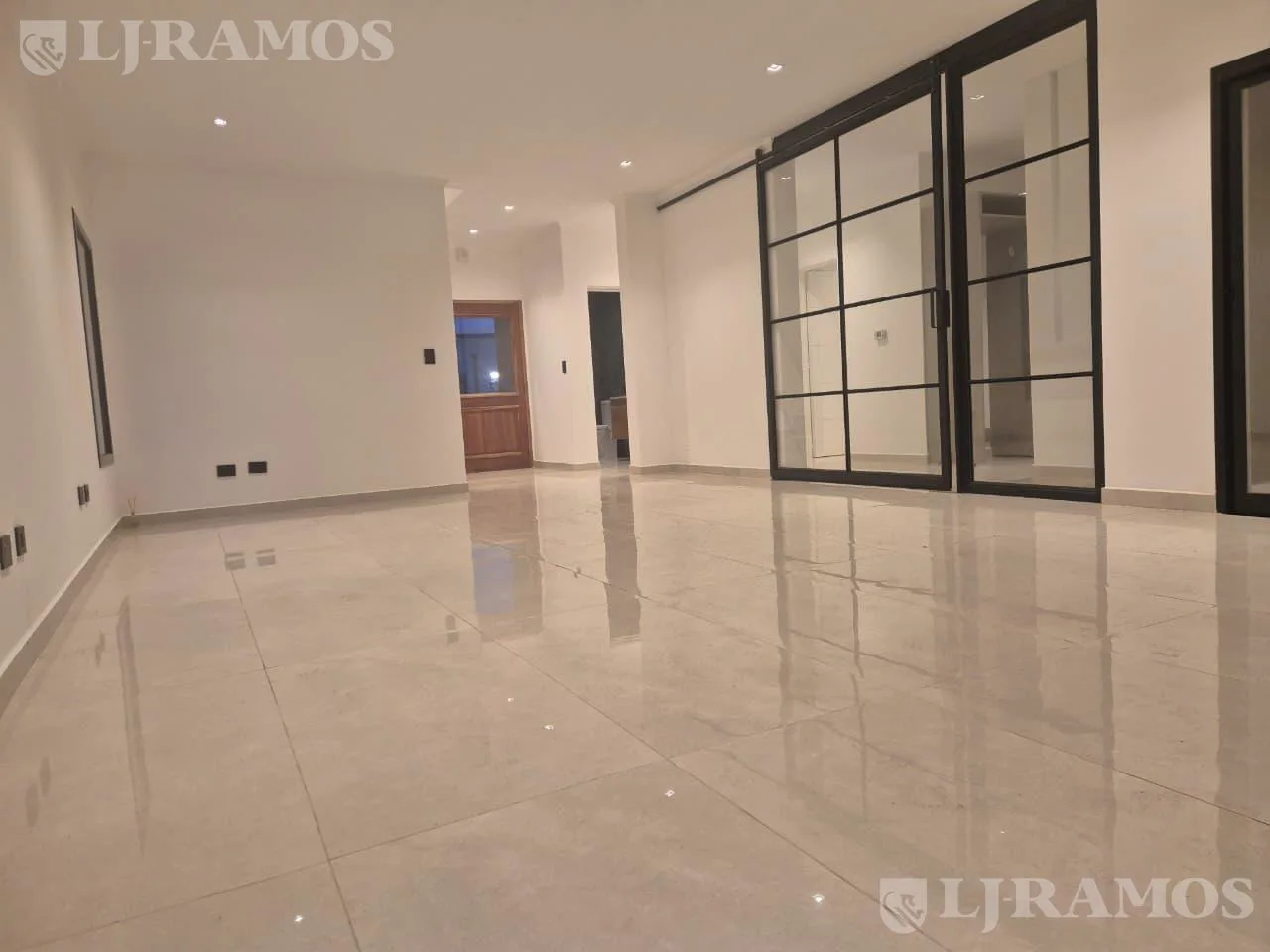 VENTA ! CASA a ESTRENAR !  Barrio San Pablo, Pilar - DC foto 4