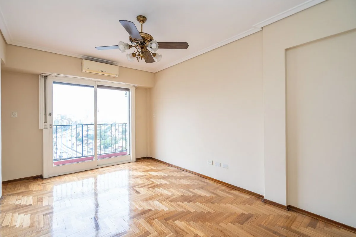 VENTA DEPARTAMENTO 3 AMBIENTES PARQUE CHACABUCO foto 2