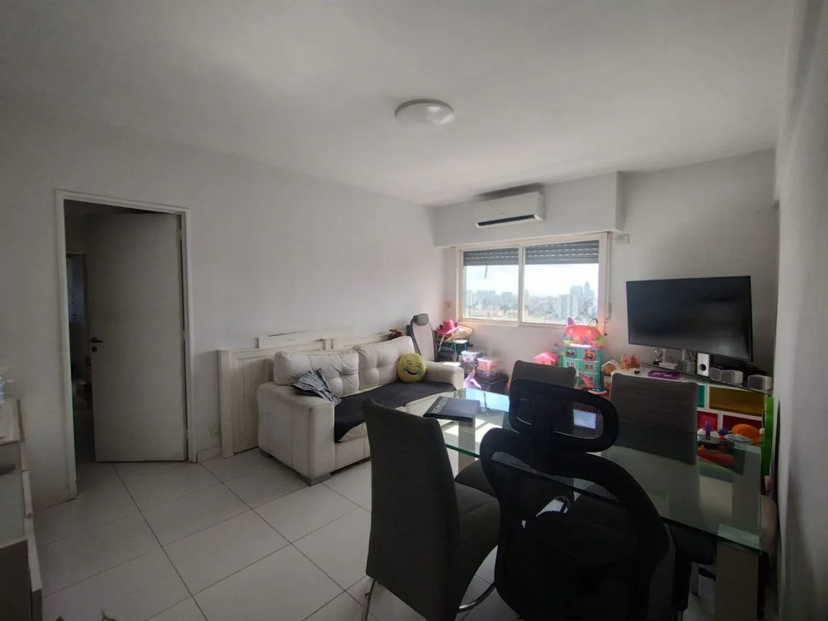 VENTA Hermoso Departamento 3 ambientes en Saavedra foto 4