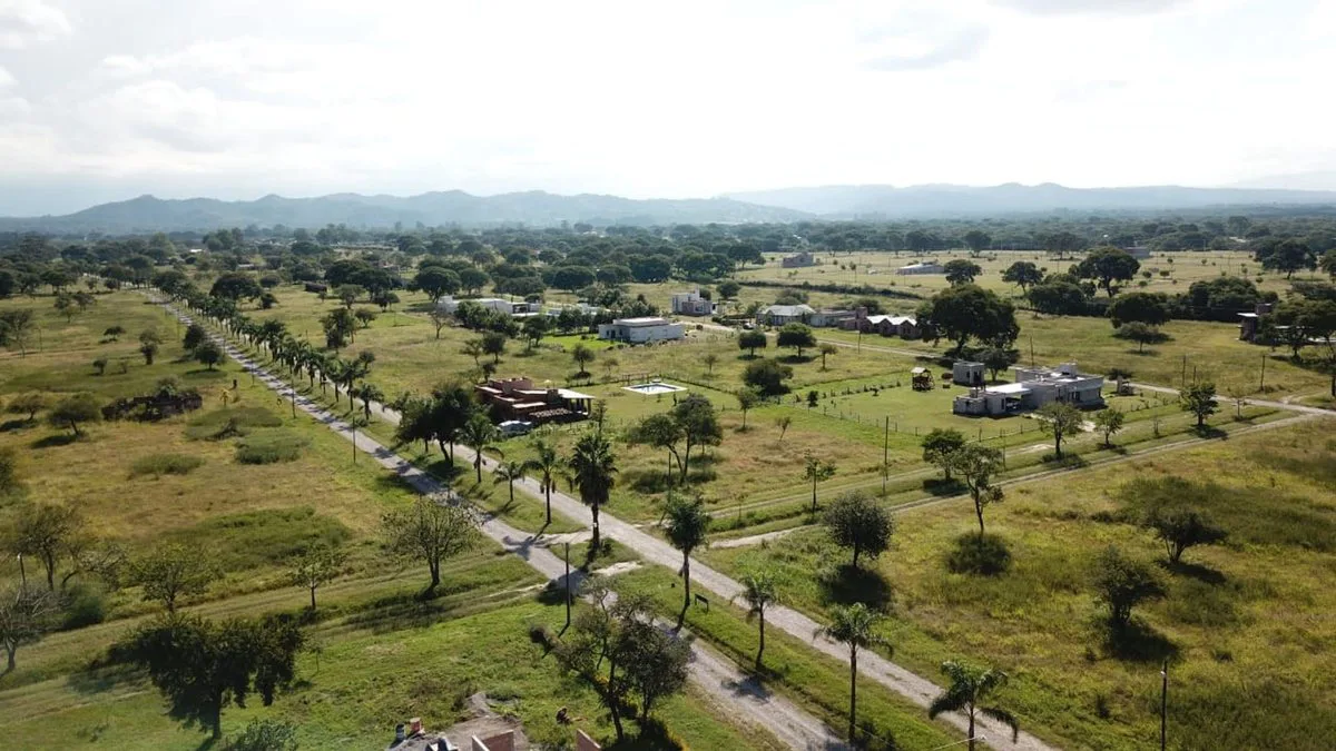 VENTA TERRENO 2000 M² COUNTRY CLUB "LAS DELICIAS" foto 3