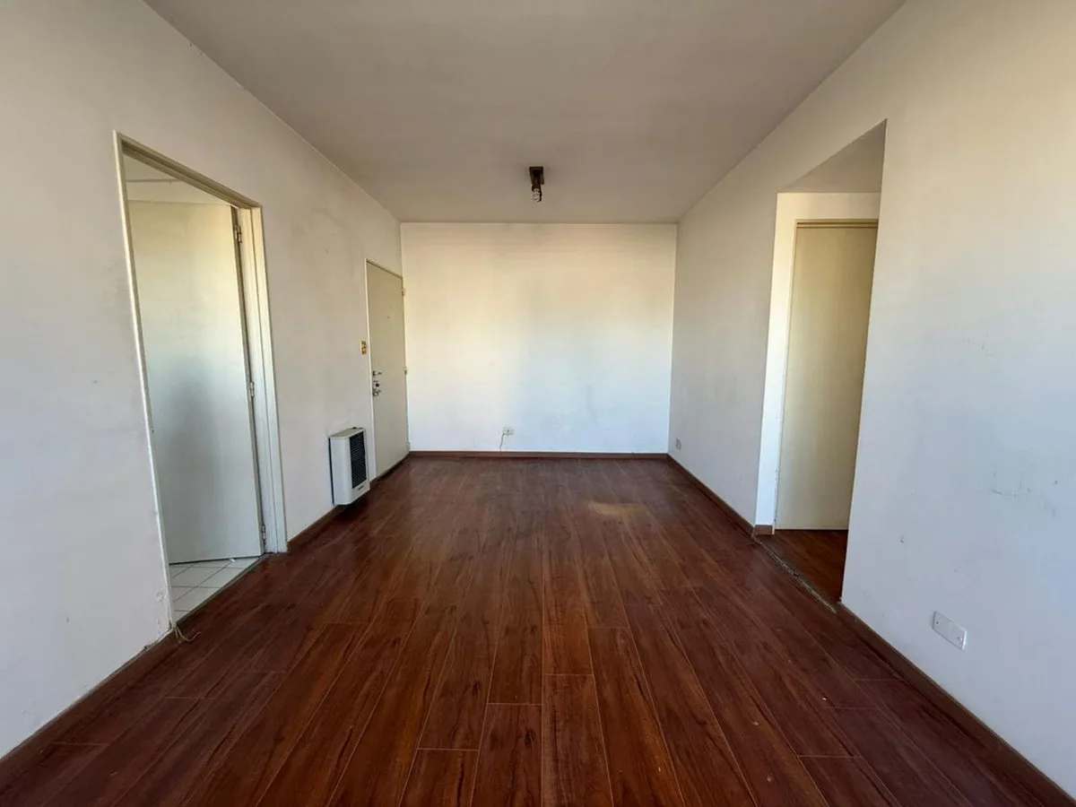 VENTA DEPTO 3 AMB BALLESTER CENTRO foto 2