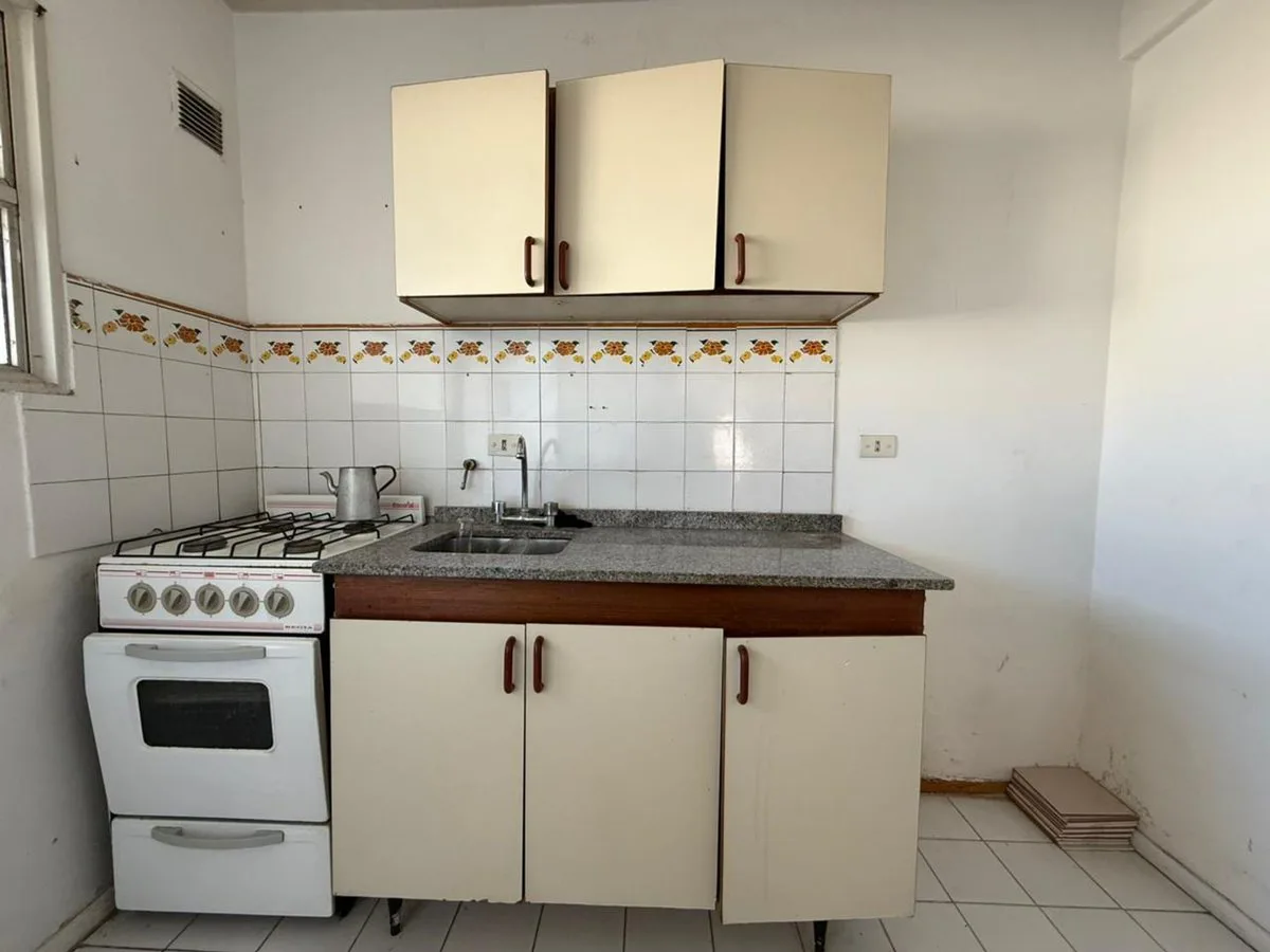 VENTA DEPTO 3 AMB BALLESTER CENTRO foto 4