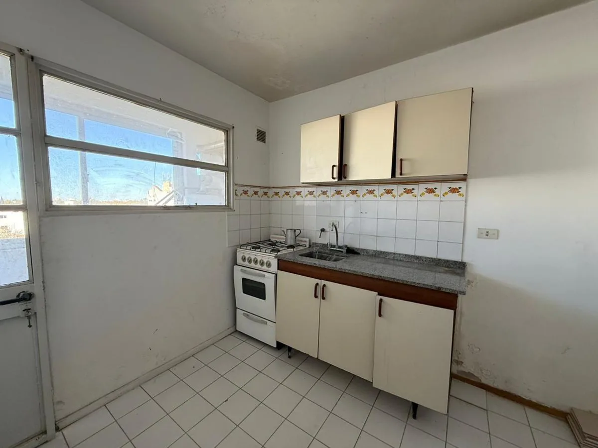 VENTA DEPTO 3 AMB BALLESTER CENTRO foto 5