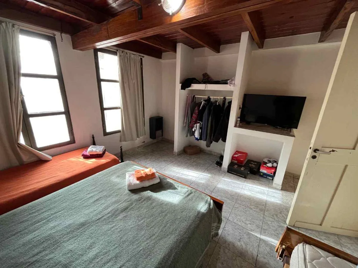 VENTA Departamento de 2 Dormitorios en Centro 3 foto 5