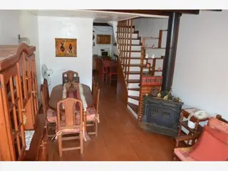 PRECIOSO DEPARTAMENTO ZONA CÉNTRICA GESELL 4 AMBIENTES foto 3