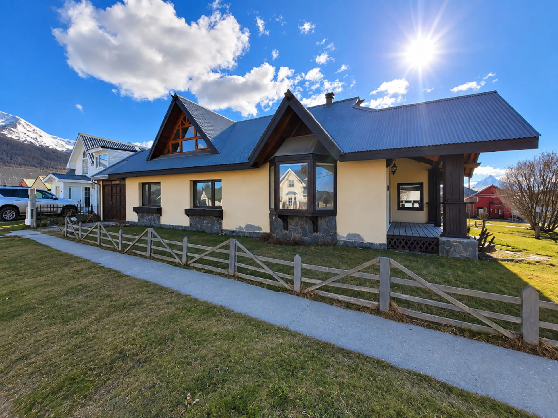 HERMOSA CASA EN VENTA EN BARRIO CASAS DEL SUR foto 2