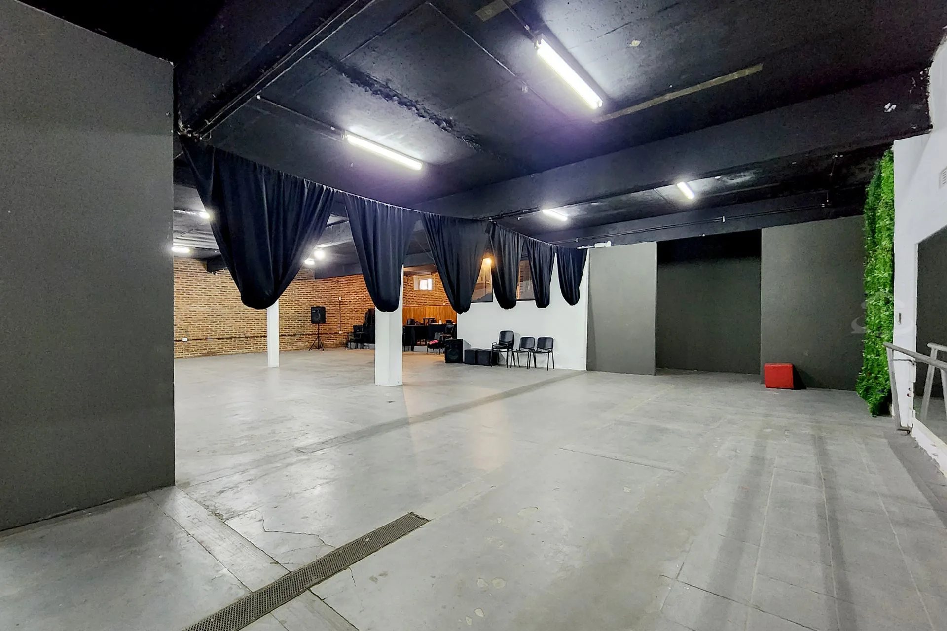 ALQUILER SALON IDEAL DEPOSITO LOGISTICA-GYM foto 5