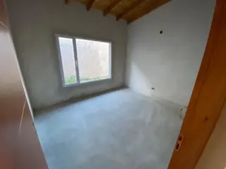 Casa a terminar en excelente ubicación foto 4