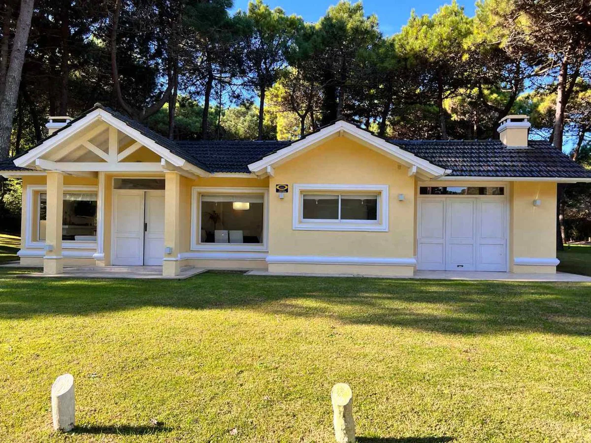 CASA EN VENTA EN PINAMAR NORTE foto 2