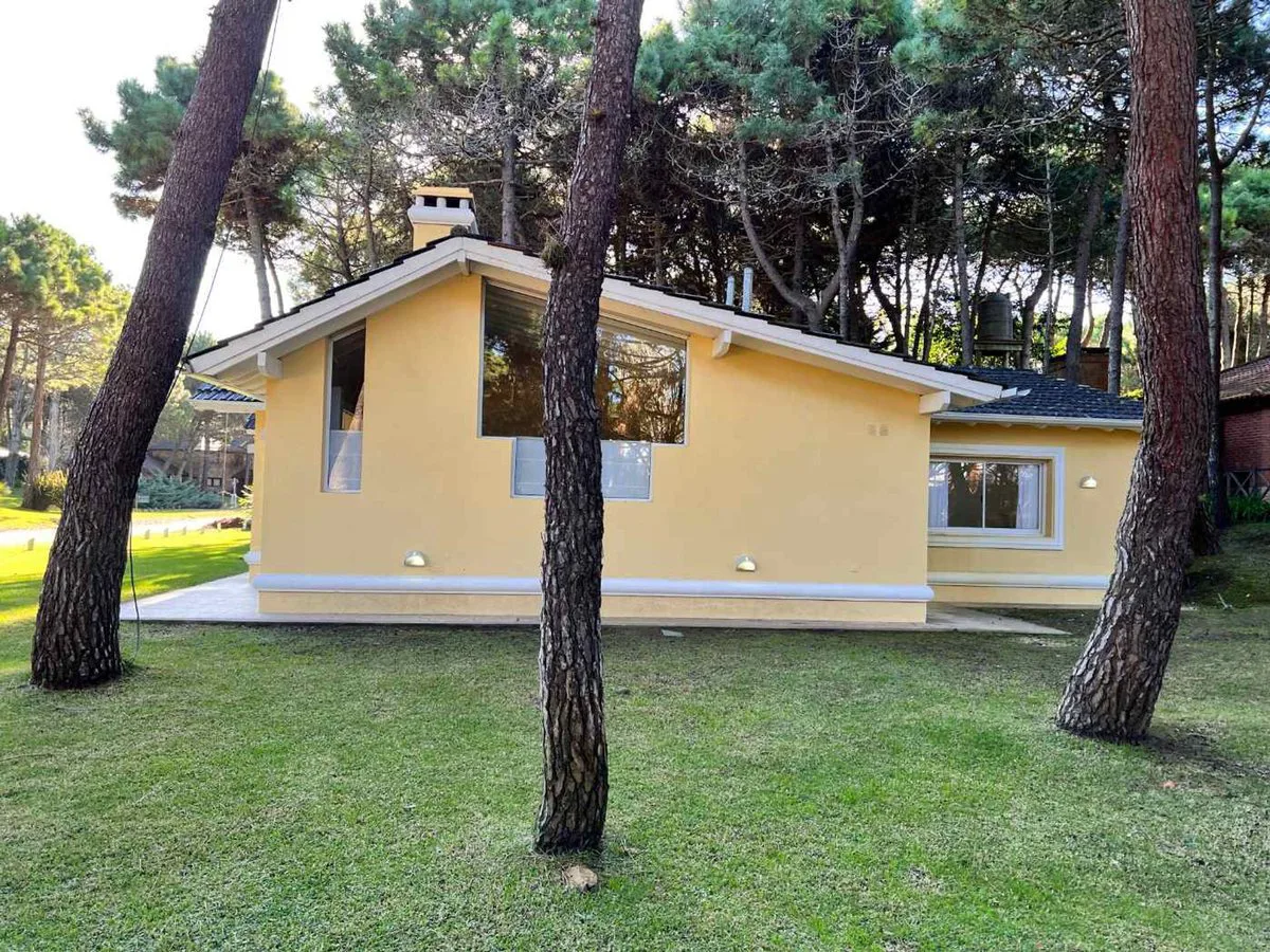 CASA EN VENTA EN PINAMAR NORTE foto 5