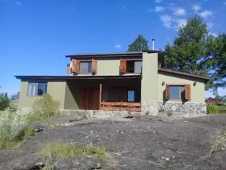 Espectacular Casa de Campo en Villa Yacanto Córdoba. Terreno: 18000 mts2. Hermosas Vistas foto 2