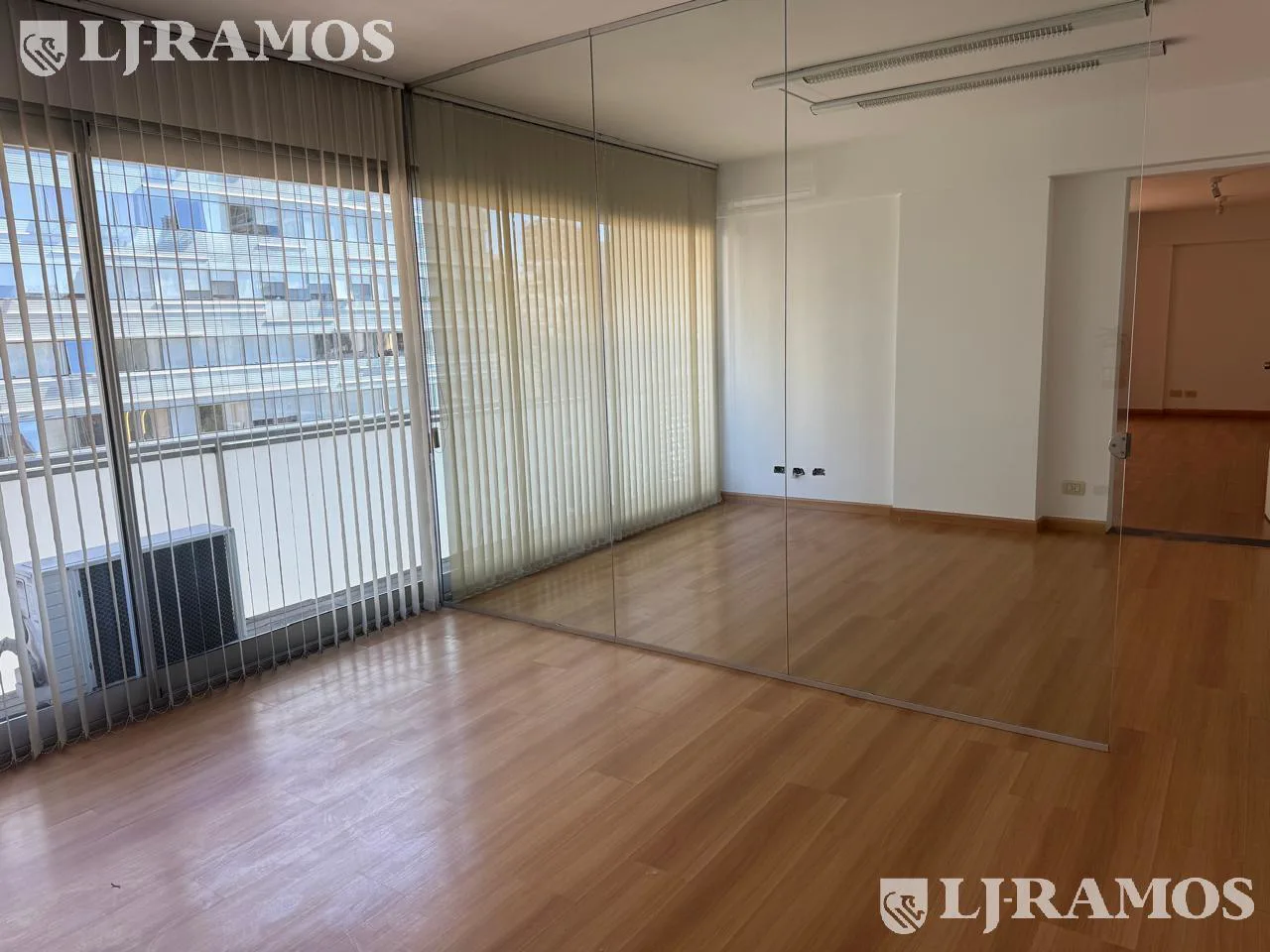 Oficina en alquiler en Belgrano - Avenida del Libertador  5975 5° piso foto 5