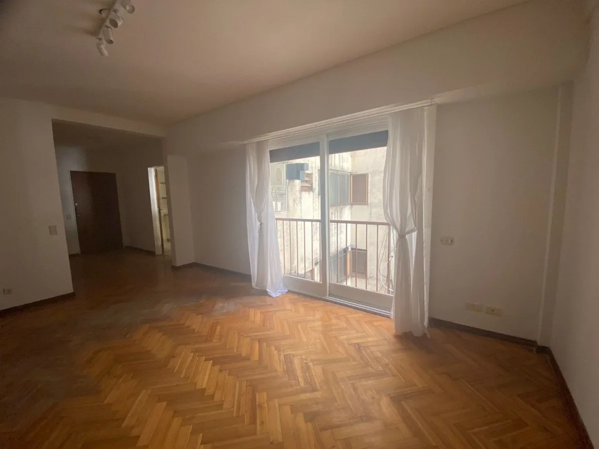 Departamento 3 amb. en venta en Flores con cochera foto 5