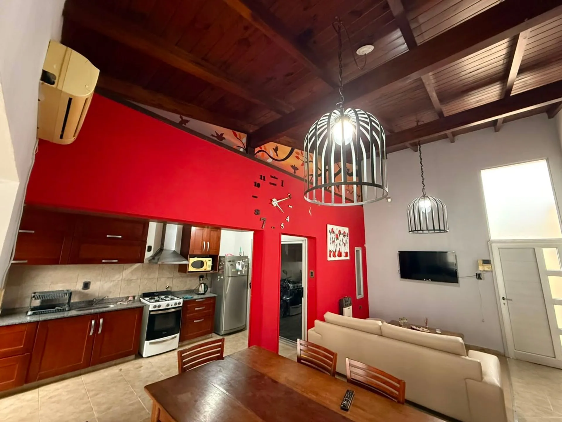 VENTA CASA + DPTO | BARRIO 2 HERMANOS foto 4