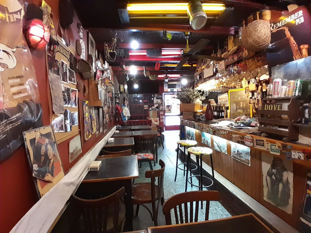 VENTA LOCAL AV CORRIENTES Y RIOBAMBA - BAR foto 4