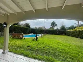 Venta de casa en Echeverría del lago Canning foto 3