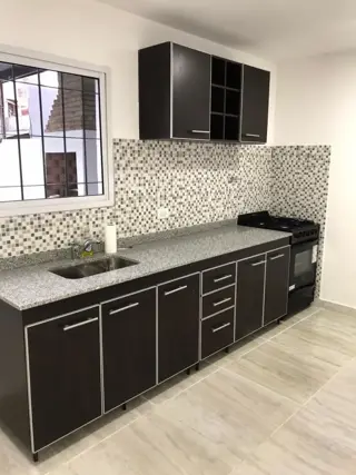 Alquiler impecable DUPLEX a estrenar excelente zona foto 5