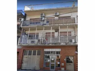 Departamento 2 ambientes con balcón foto 1