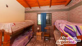 N°ref: 647 -INC COMPLEJO DE CABAÑAS EN SAN ROQUE A 100 MTS DE RTA E55 U$S300.000 A 250 MTS DE RUTA 55 foto 5