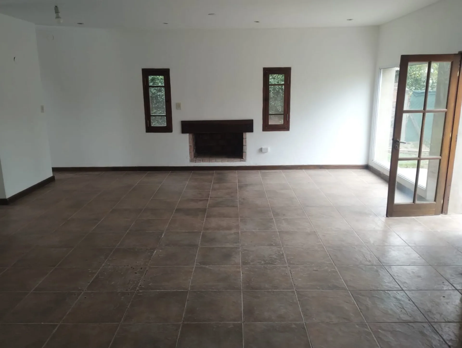 SE VENDE CASA CON GRAN TERRENO, APTA CREDITO foto 4