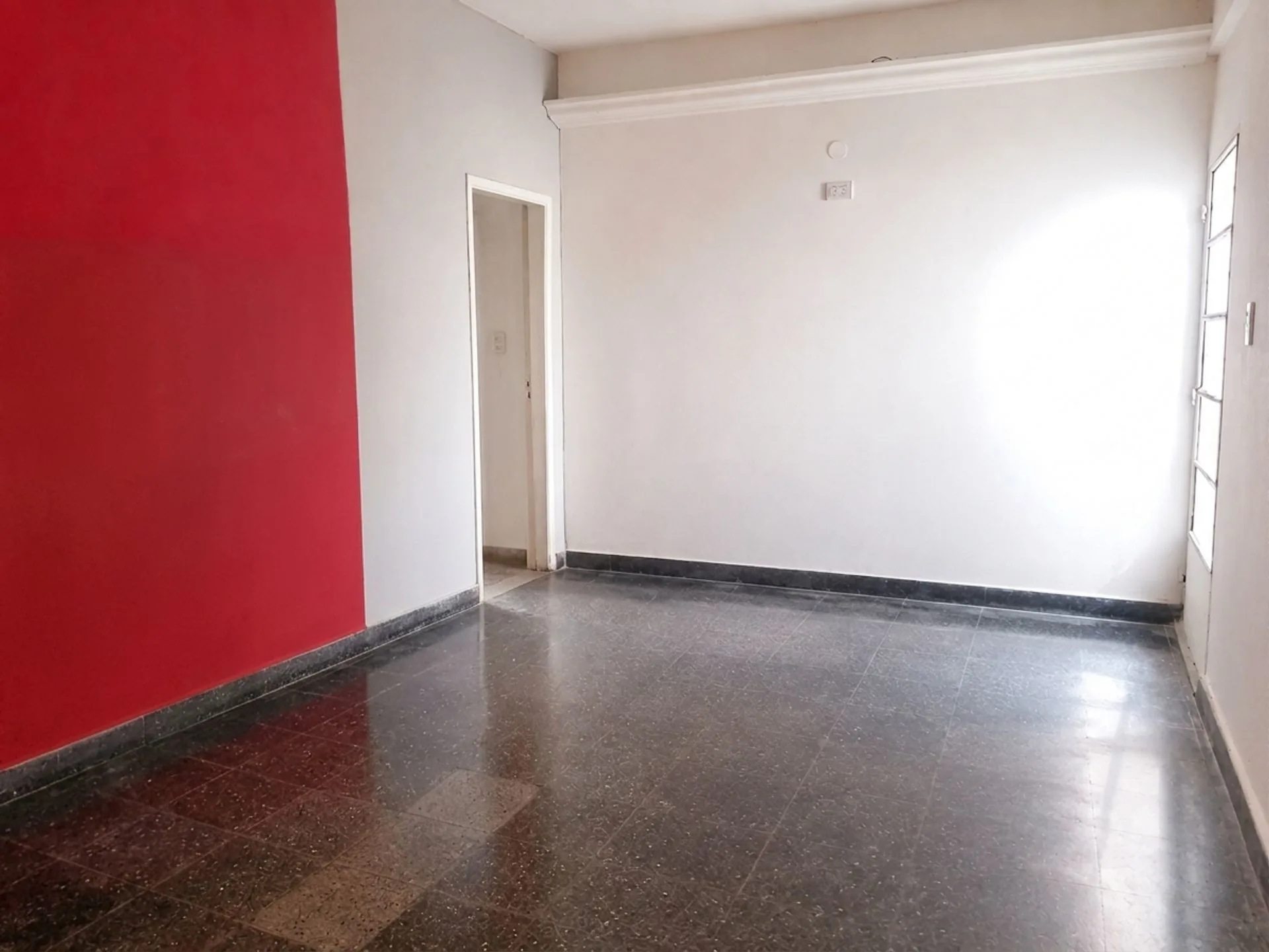VENTA PH 3 AMBIENTES PATIO RAMOS MEJIA CENTRO