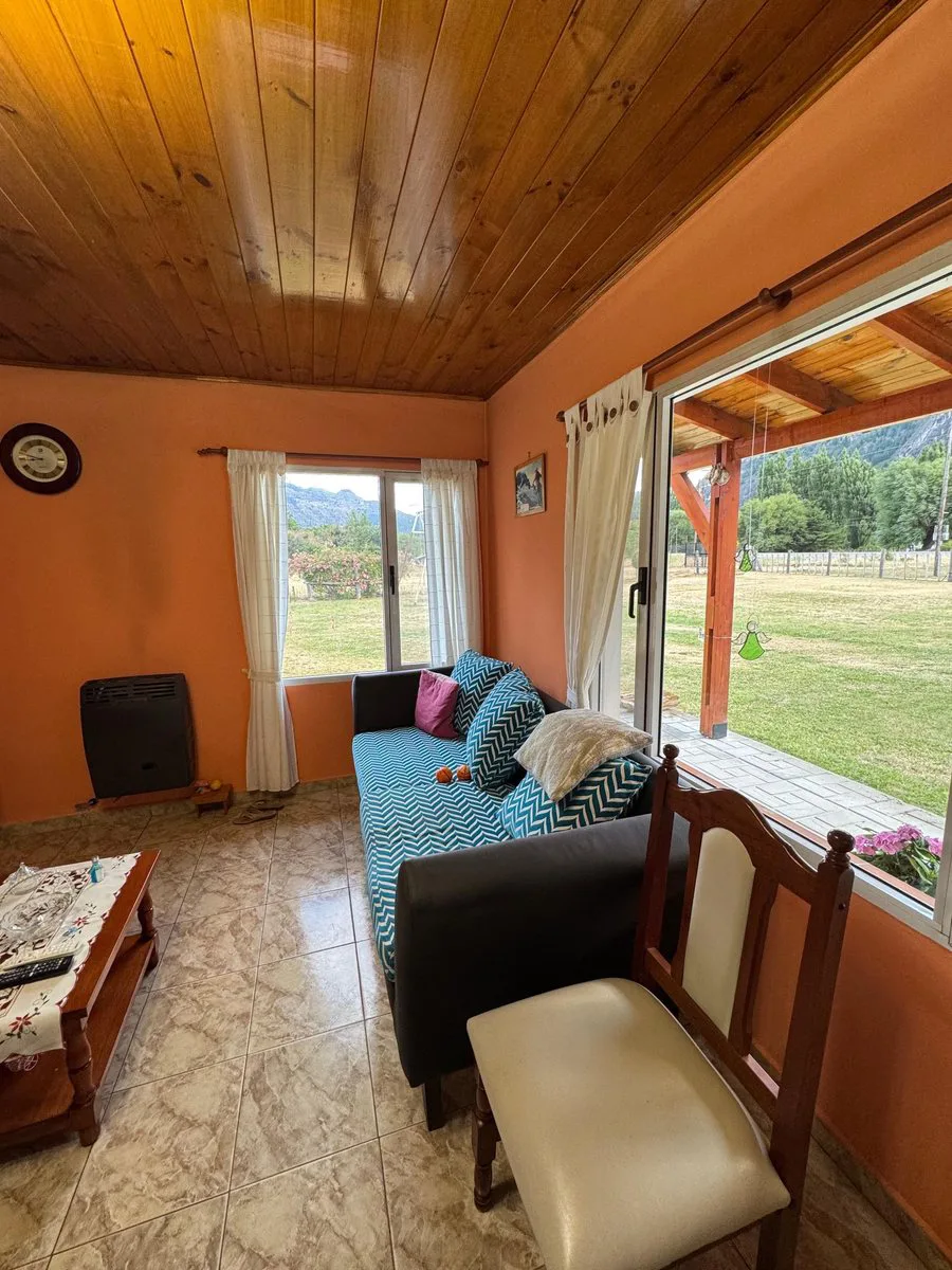 Excelente Casa en la localidad de El Hoyo foto 5