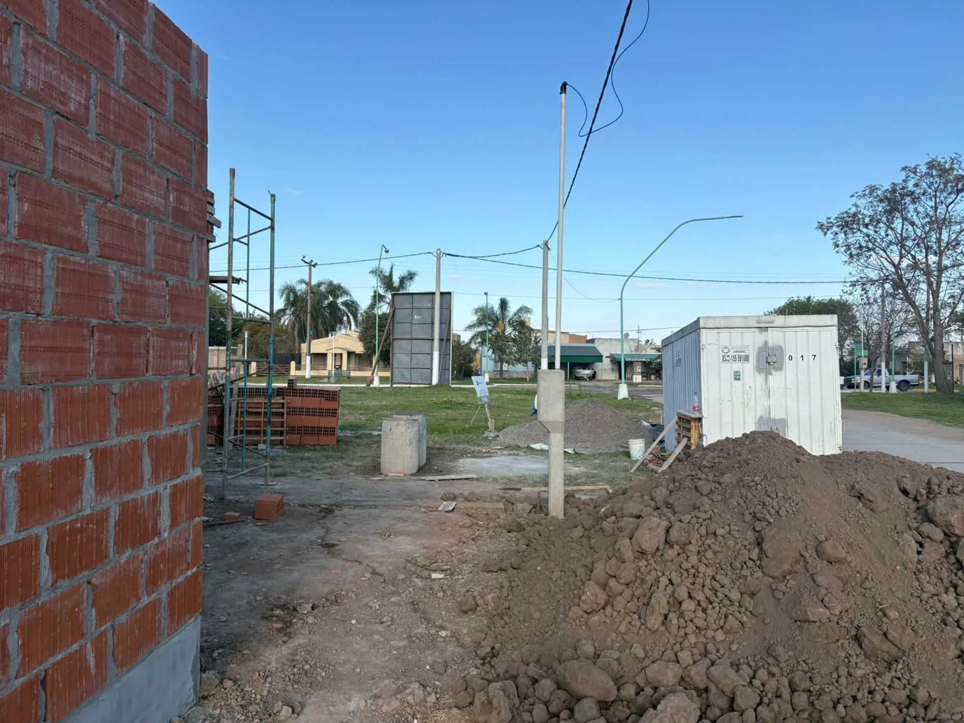 CASA NUEVA SOBRE BV PANAMA EN PRADERAS EL CHAQUITO foto 5