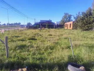Terreno en venta zona comercial sobre calle pilmayquen foto 2